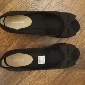 American Eagle size 4 slip on heels